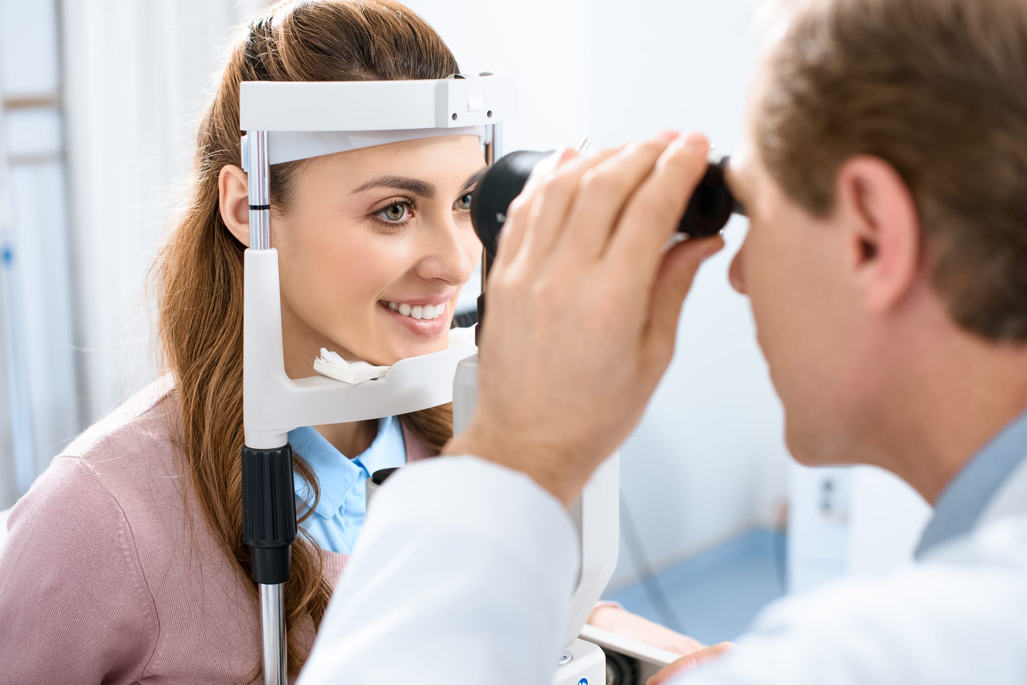 dr-joshua-cohen-discusses-natural-eye-protection-on-the-ophthalmologist-site